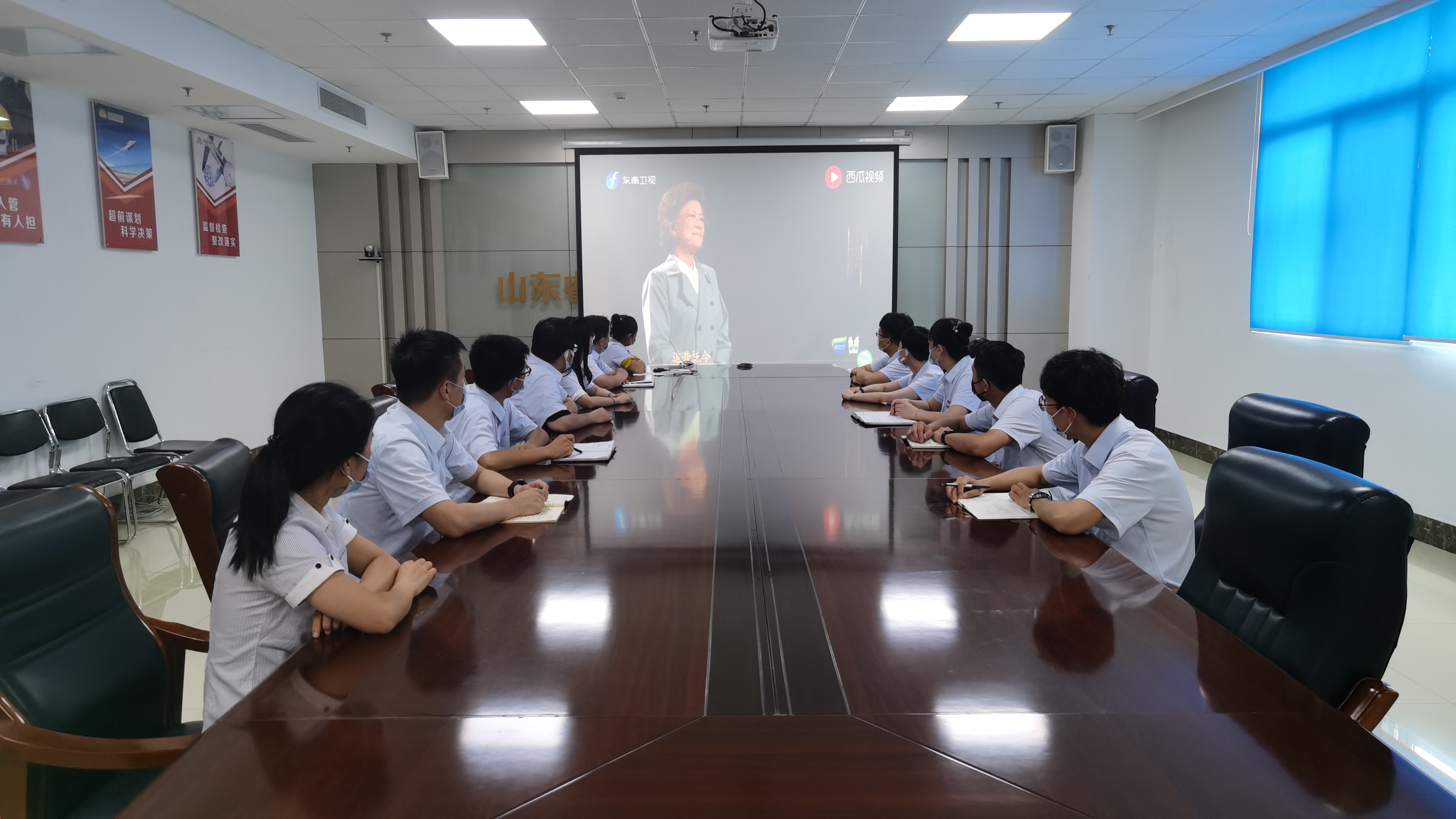 PT��Ѷ|һ������