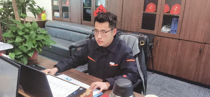 PT视讯|一触即发