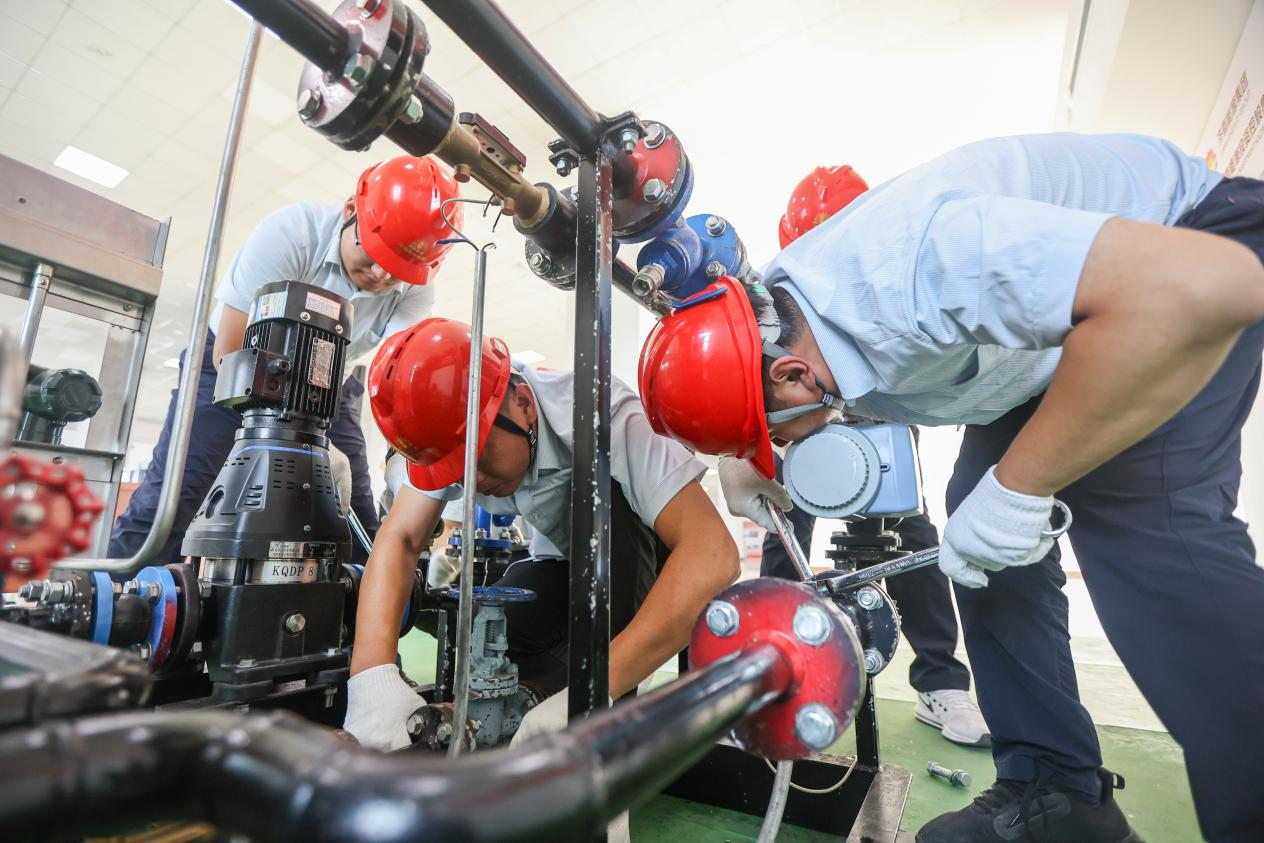 PT视讯|一触即发