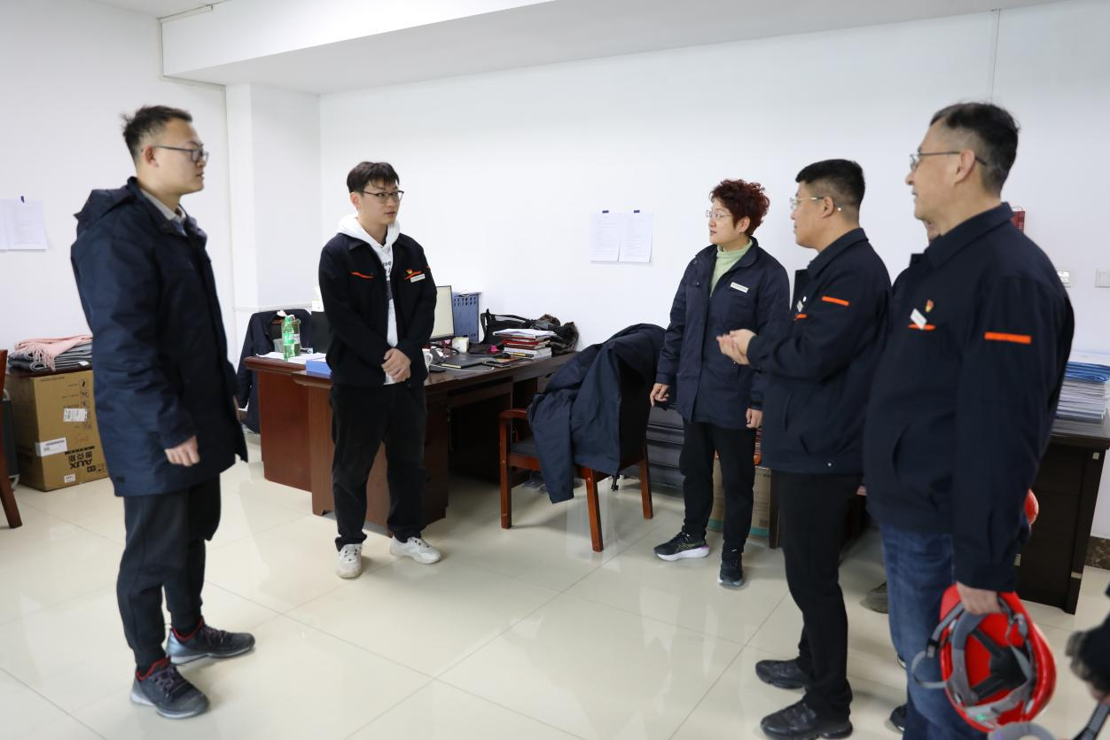 PT��Ѷ|һ������